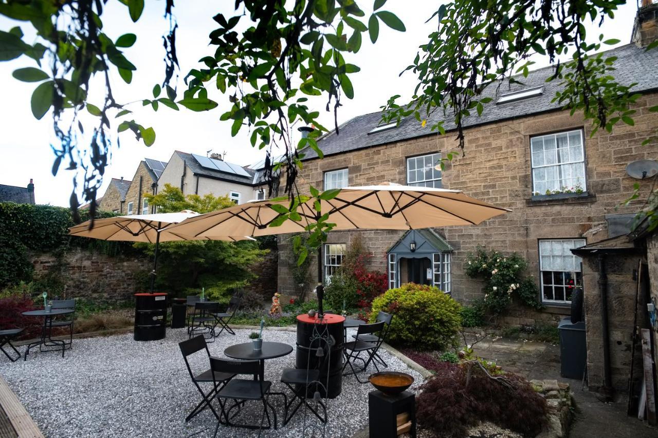 Laburnum Guest House At Bistro En Glaze Wylam Exterior photo